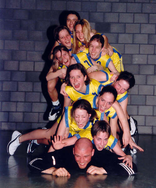 20002001_Cheerleaders